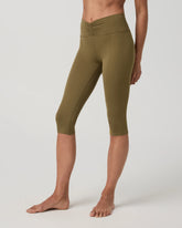 Vuori AllTheFeels⢠Shirred Crop