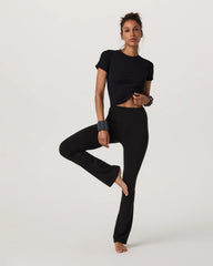 Pose Fitted Tee