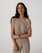 Cove Asymmetric Top