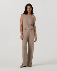 Cove Asymmetric Top