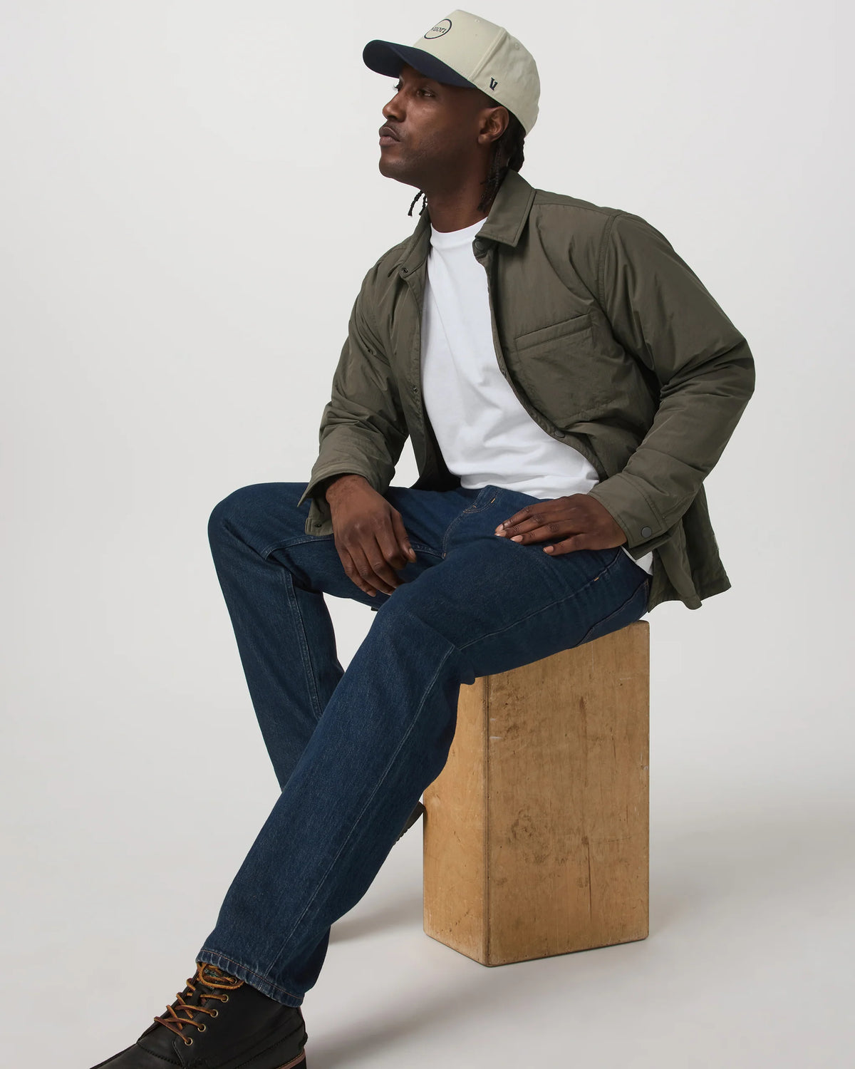 Vuori Vintage Jean Classic Fit 32"
