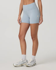 Vuori AllTheFeels™ Short 4"