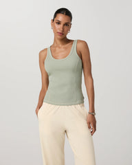 Pose Seams Tank