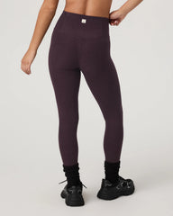 Clean Elevation Legging