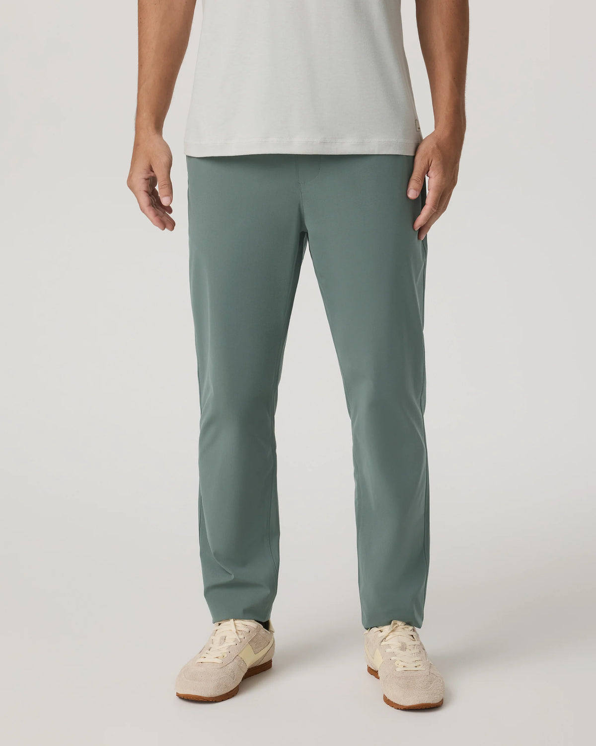 Vuori Meta™ Elastic Waist Pant Classic Fit 32"