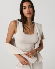Halo Essential Scoop Tank