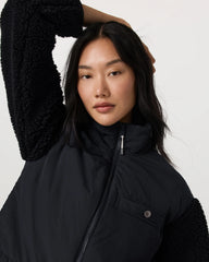 Oaks Hybrid Jacket